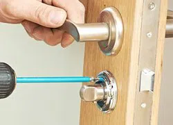 Gallery Locksmith Store Vancouver, WA 360-526-4633 Gallery Locksmith Store Vancouver, WA 360-526-4633 - 6-Lock-Repair
